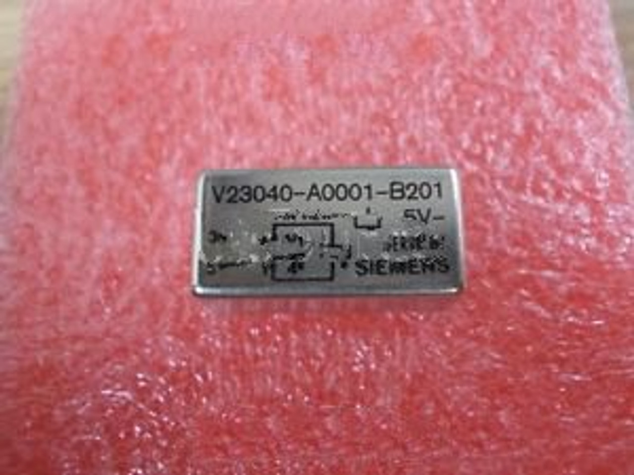 1PCS V23040-A0001-B201-5V Encapsulation:DIP-6,
